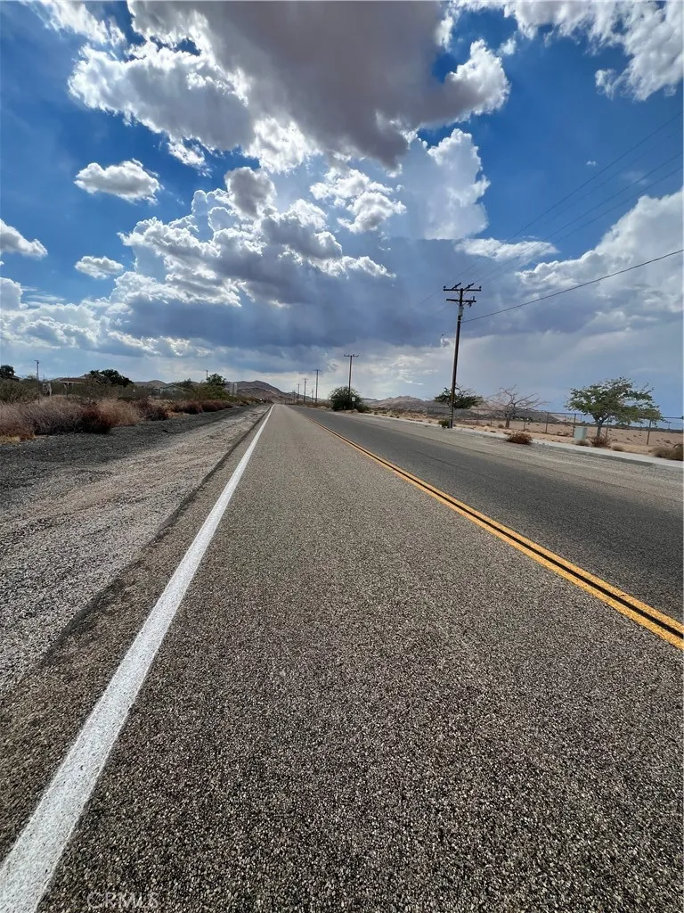 0 Reche Landers, CA 92285 - Photo 3 of 14 a view of a street