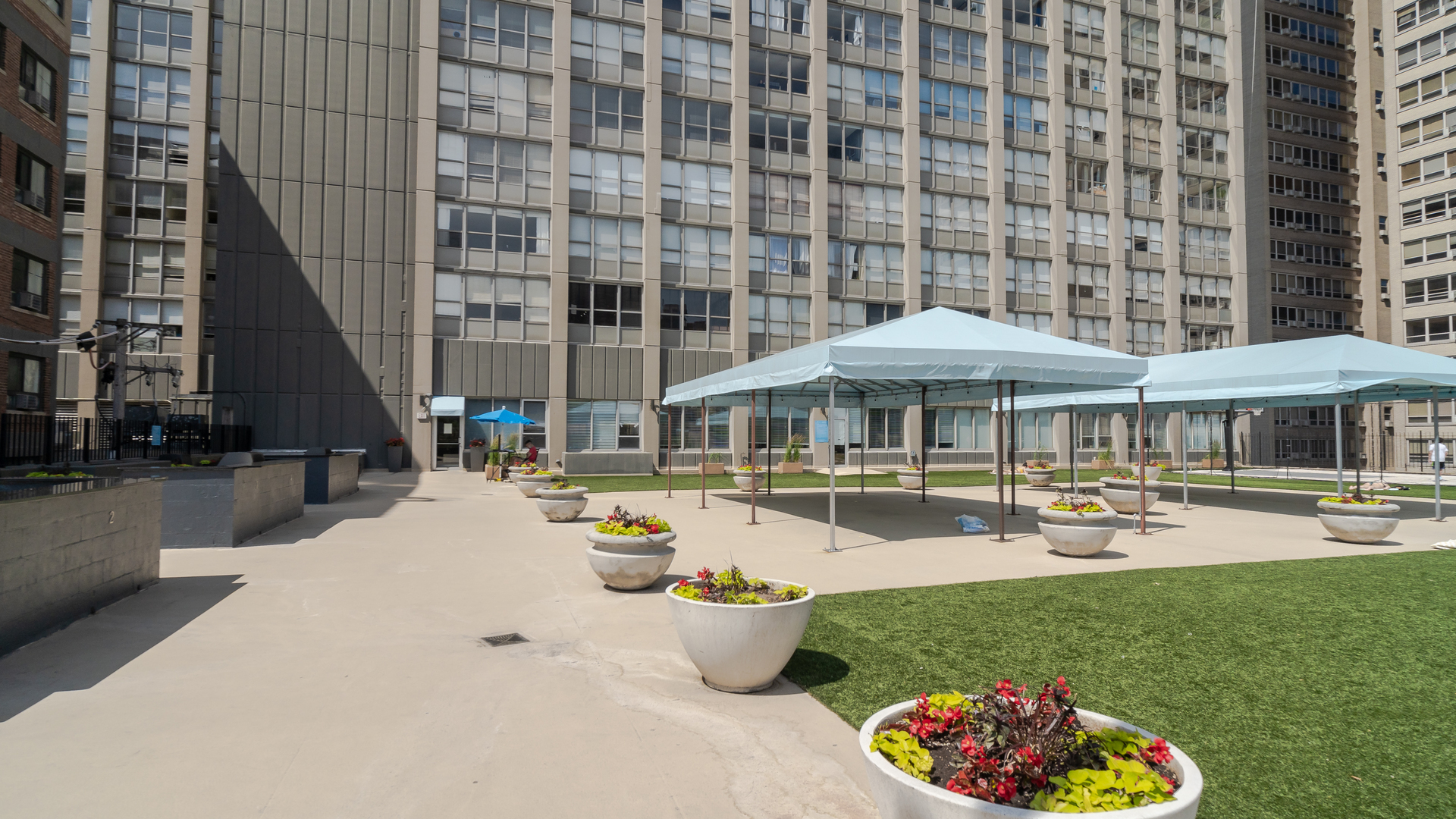 655 West Irving Park Road, Unit 3704 Chicago, IL 60613 - Photo 19 of 29