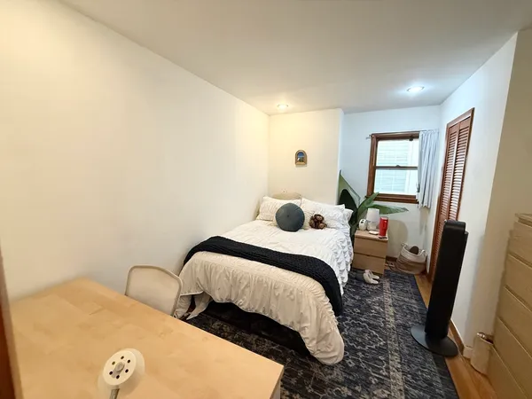 $3,500 | 235 West Fifth Street, Unit 2, Boston, MA 02127