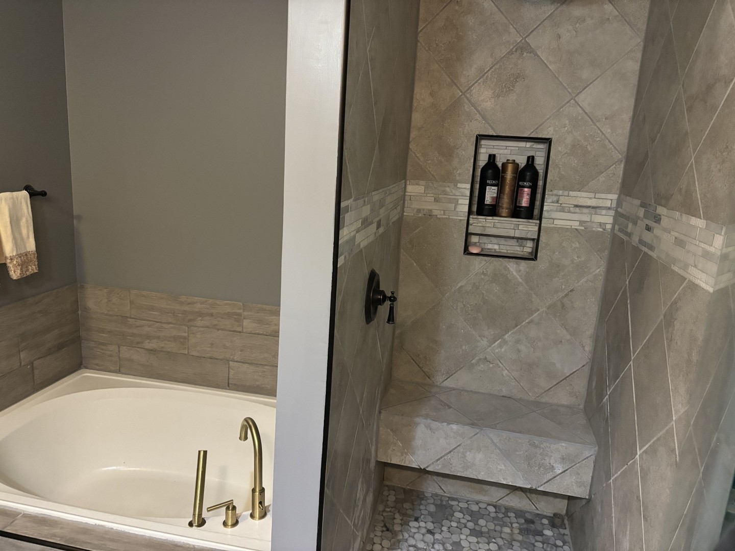 9515 Georgetown Lane Lakewood, IL 60014 - Photo 19 of 25