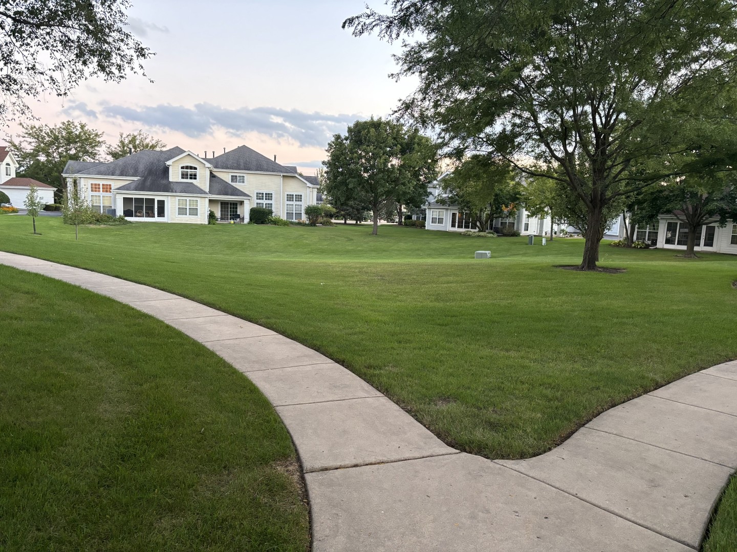 9515 Georgetown Lane Lakewood, IL 60014 - Photo 22 of 25