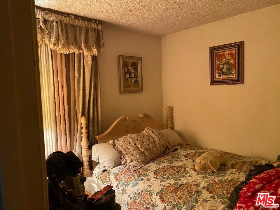 9890 Lincoln Avenue Riverside, CA 92503 - Photo 8 of 15