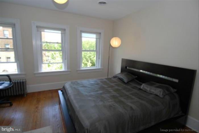 1802 S Street Northwest Washington, DC 20009 - Photo 11 of 30 Bedroom