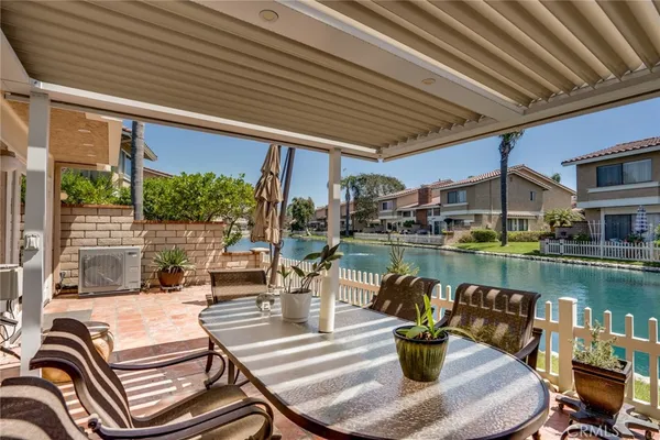 $1,299,000 | 7892 Waterfall Circle, Huntington Beach, CA 92648