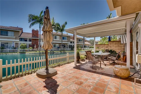 $1,299,000 | 7892 Waterfall Circle, Huntington Beach, CA 92648