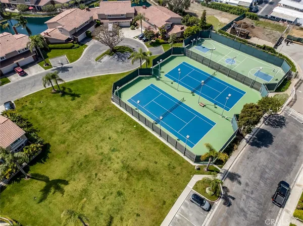 $1,299,000 | 7892 Waterfall Circle, Huntington Beach, CA 92648