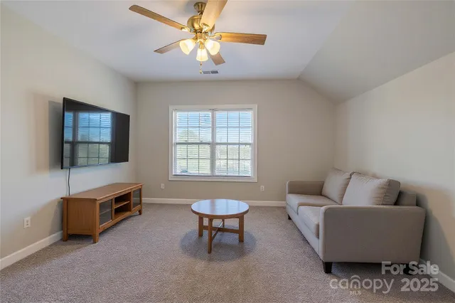 $695,000 | 3214 Grandeur Road, Charlotte, NC 28269