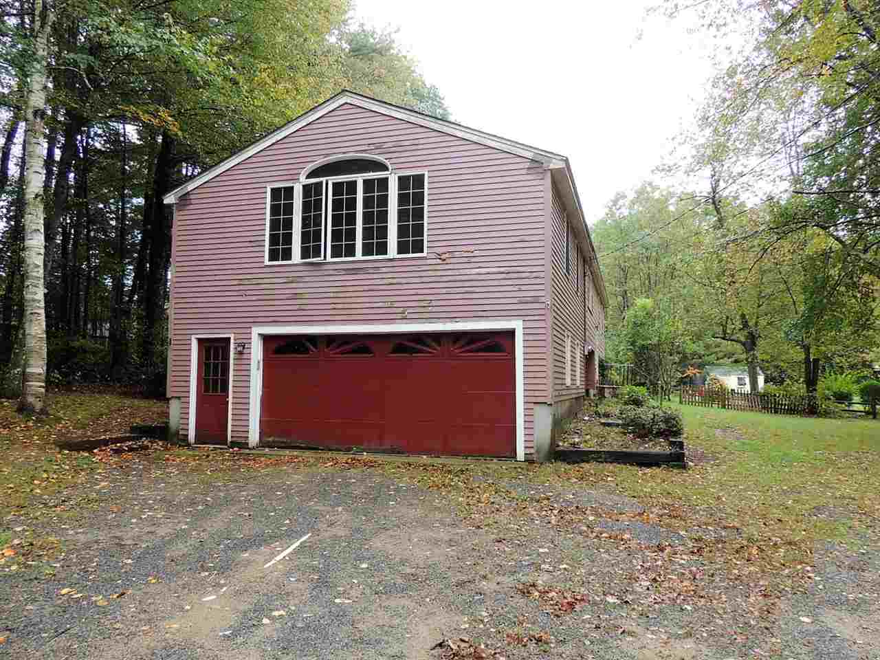 5 Currierville Road Newton, NH 03858 - Photo 2 of 17