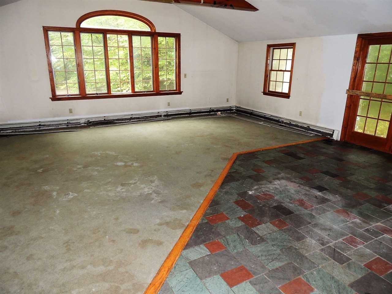 5 Currierville Road Newton, NH 03858 - Photo 8 of 17