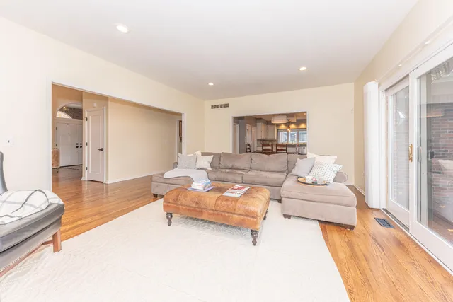 $785,000 | 50045 Standish Court, Plymouth, MI 48170