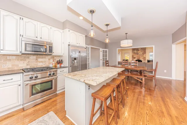 $785,000 | 50045 Standish Court, Plymouth, MI 48170