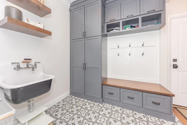 $785,000 | 50045 Standish Court, Plymouth, MI 48170