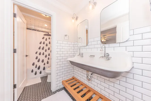 $785,000 | 50045 Standish Court, Plymouth, MI 48170