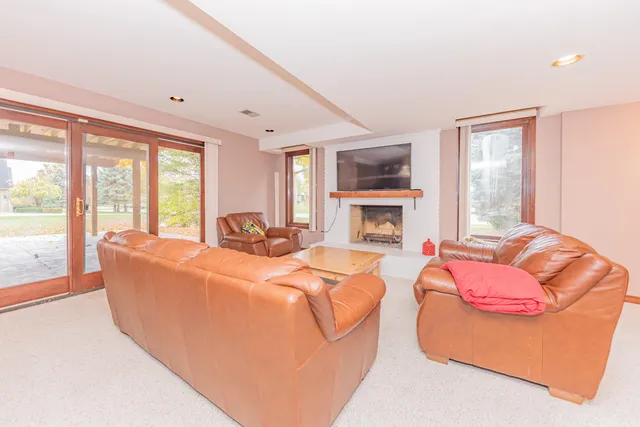 $785,000 | 50045 Standish Court, Plymouth, MI 48170