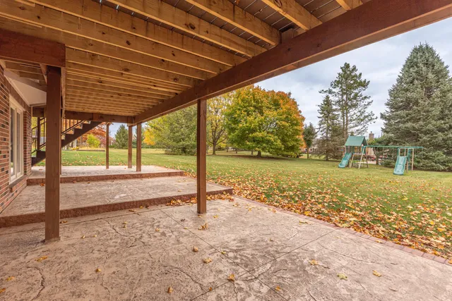 $785,000 | 50045 Standish Court, Plymouth, MI 48170