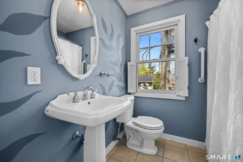 $999,000 | 245 Sailors Lane, Bridgeport, CT 06605
