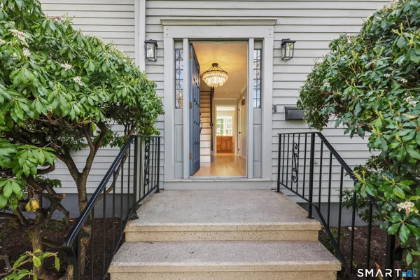 $999,000 | 245 Sailors Lane, Bridgeport, CT 06605