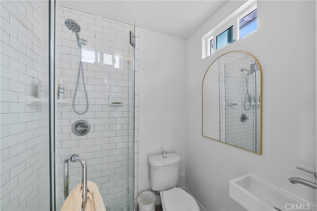 1006 East Ridgewood Street Long Beach, CA 90807 - Photo 22 of 53