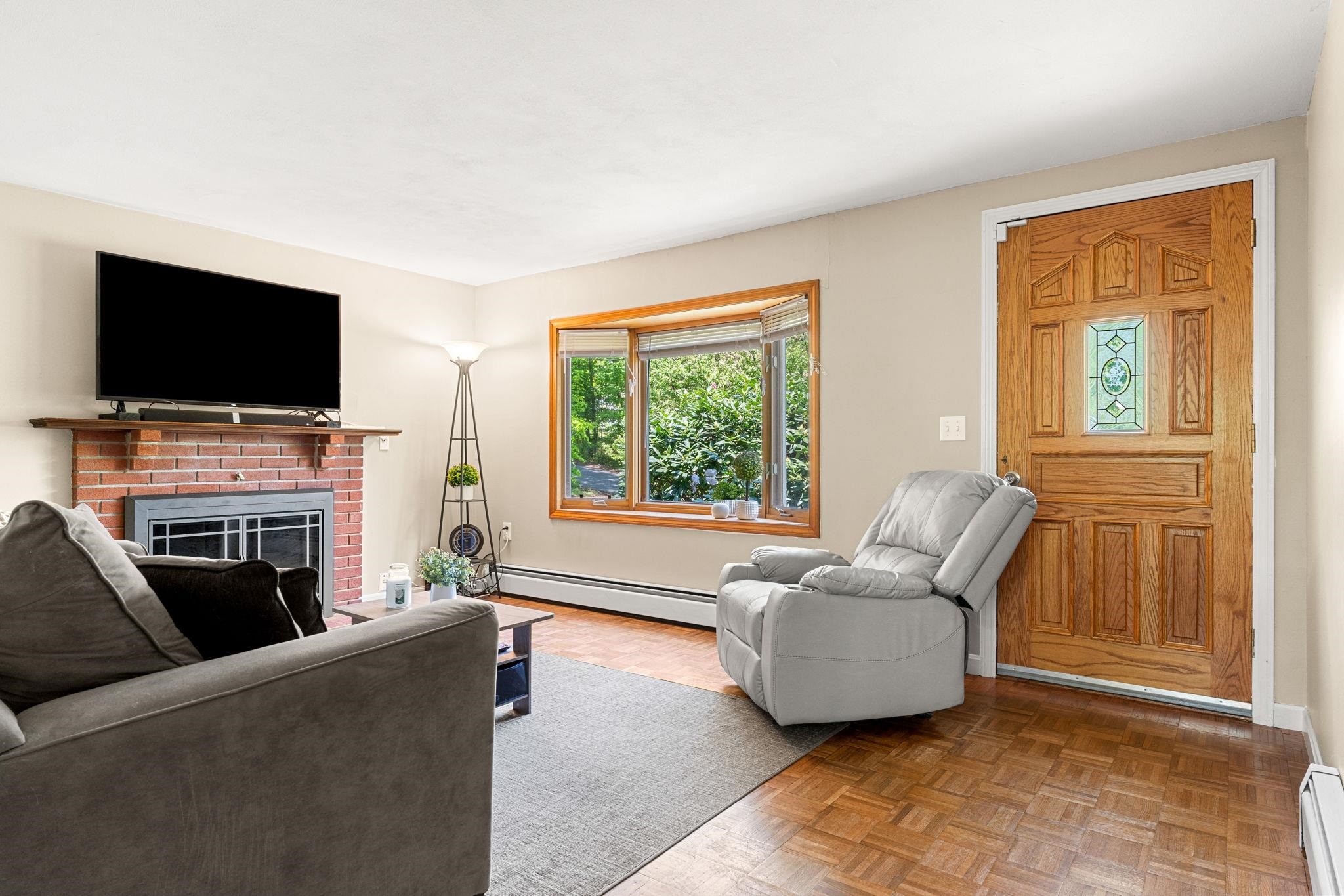 6 Wilkele Road Sandown, NH 03873 - Photo 24 of 36