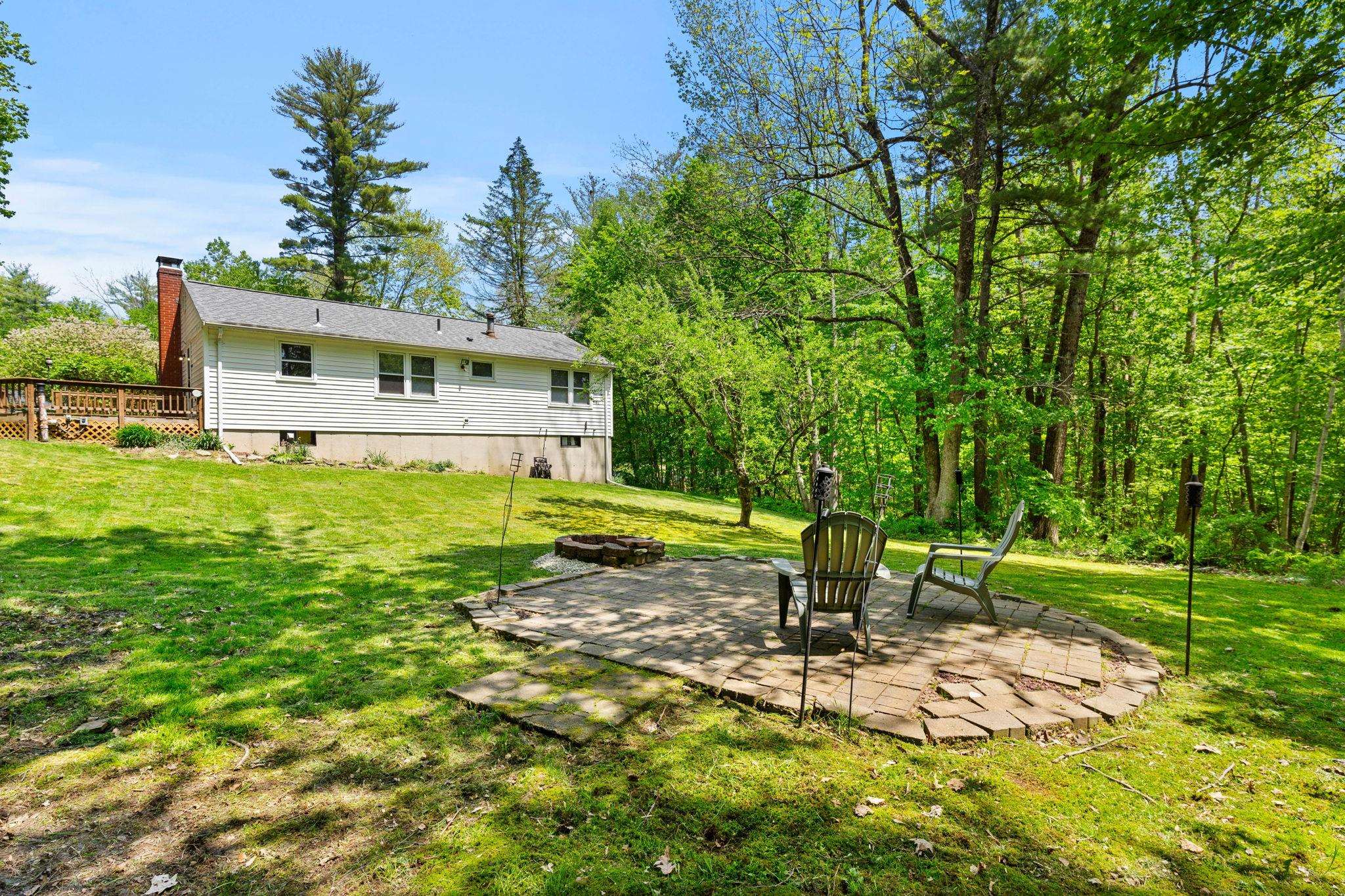 6 Wilkele Road Sandown, NH 03873 - Photo 26 of 36