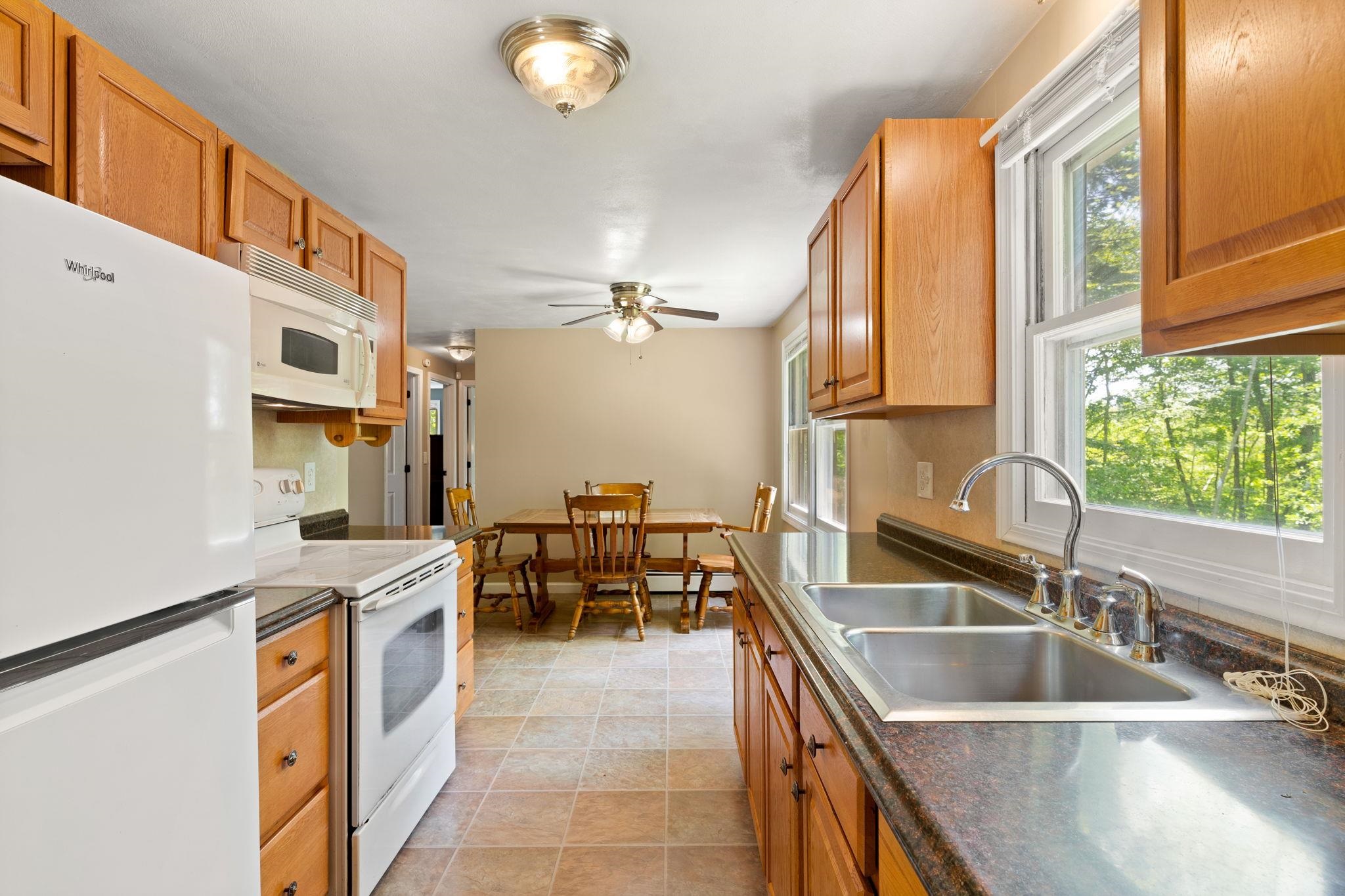 6 Wilkele Road Sandown, NH 03873 - Photo 36 of 36
