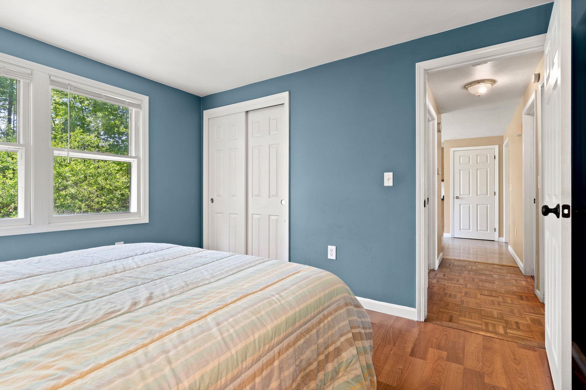 6 Wilkele Road Sandown, NH 03873 - Photo 9 of 36