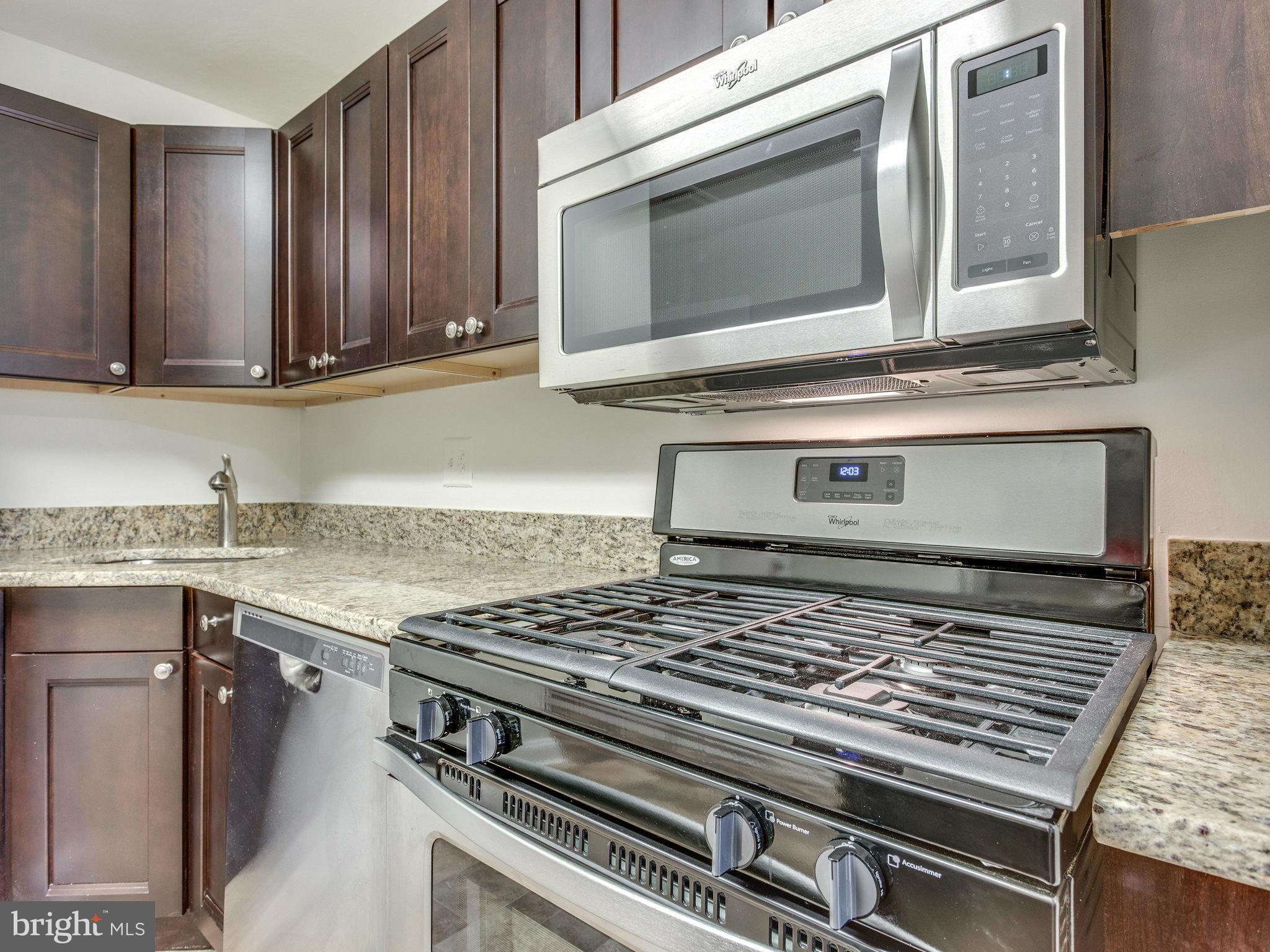 1538 Northgate Square, Unit 32A Reston, VA 20190 - Photo 8 of 23 New SS appliances and granite counter tops