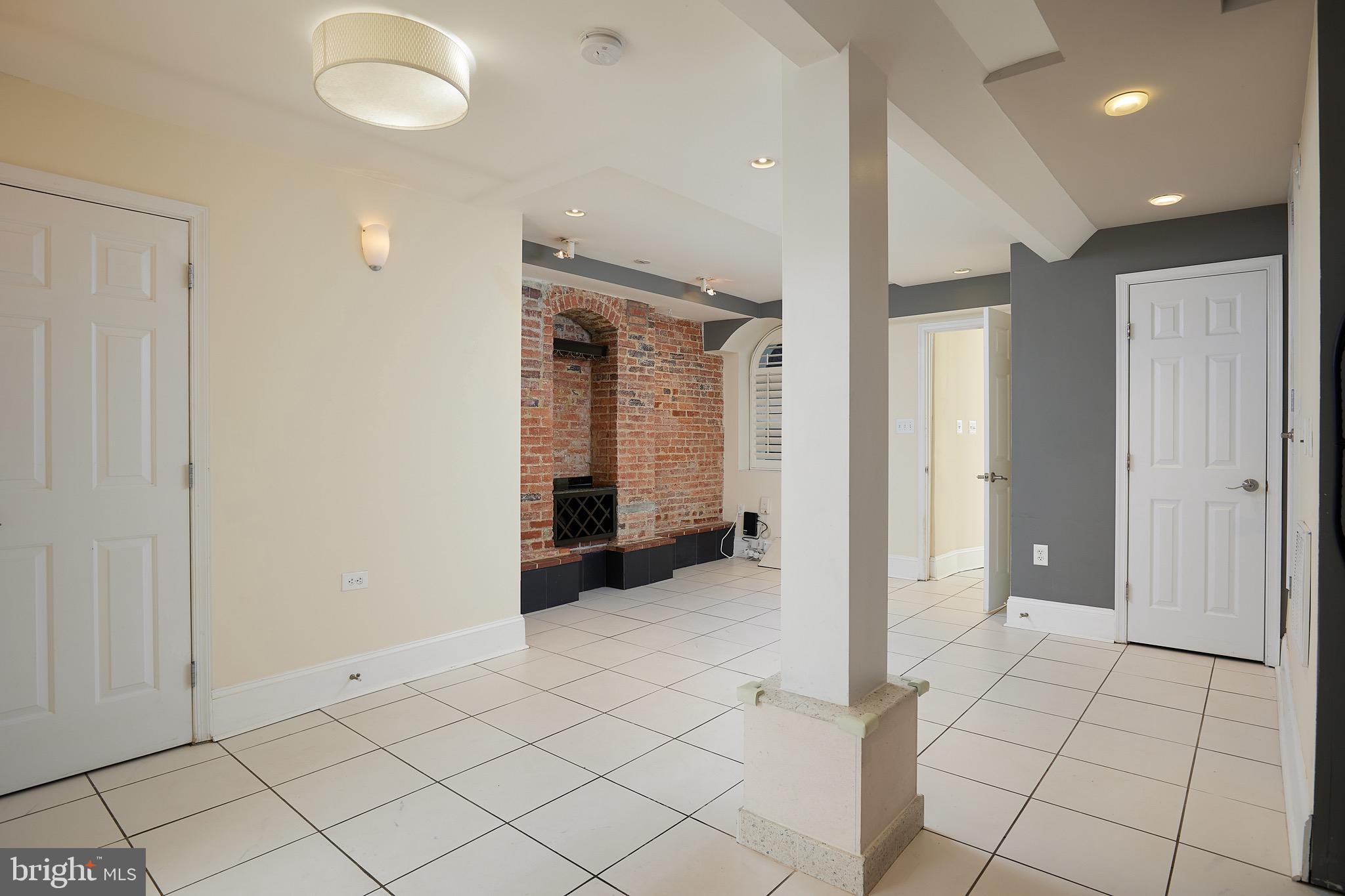910 T Street Northwest, Unit B Washington, DC 20001 - Photo 5 of 37 Gallery Image 5
