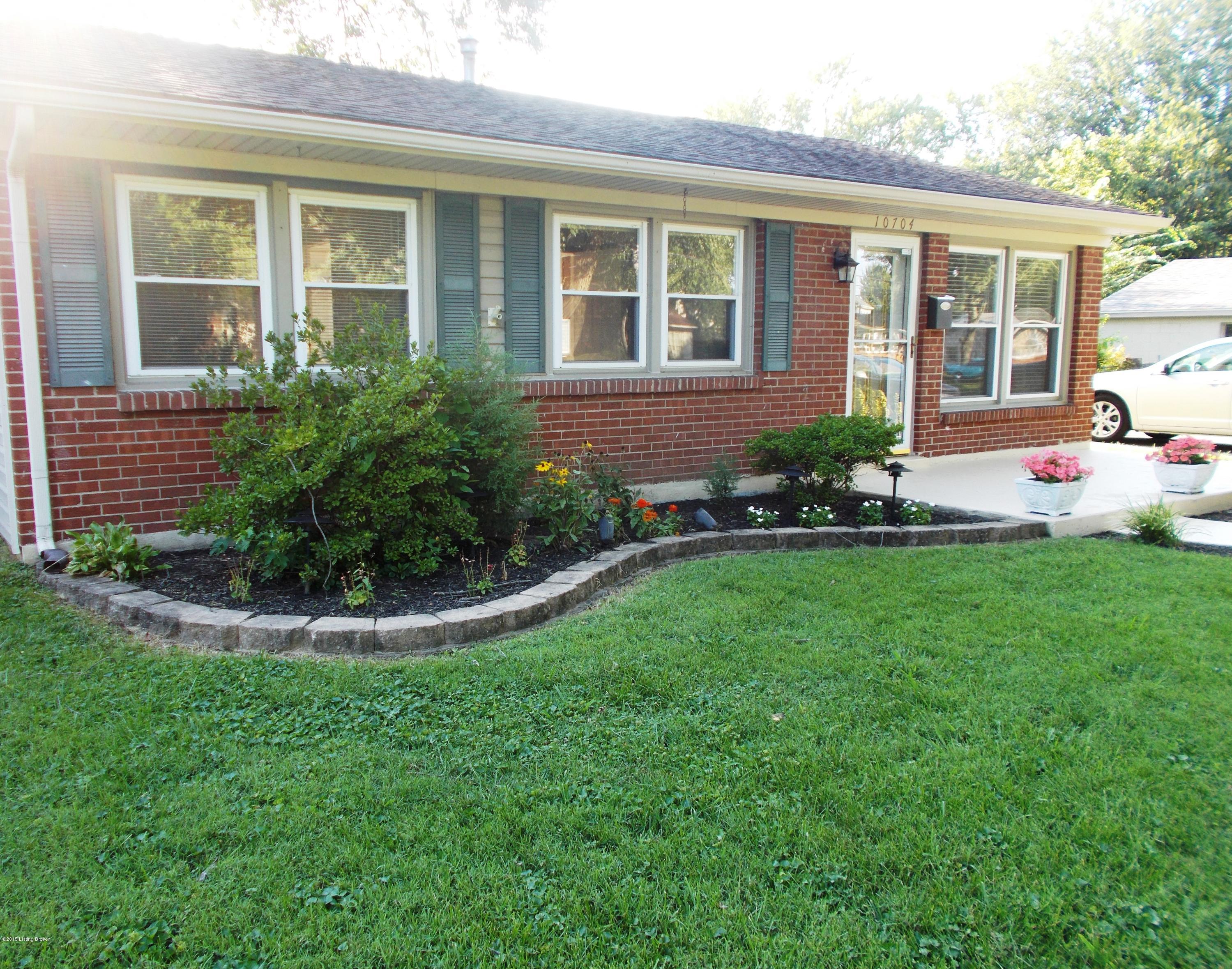 10704 Grafton Hall Road Louisville, KY 40272 - Photo 2 of 15 2