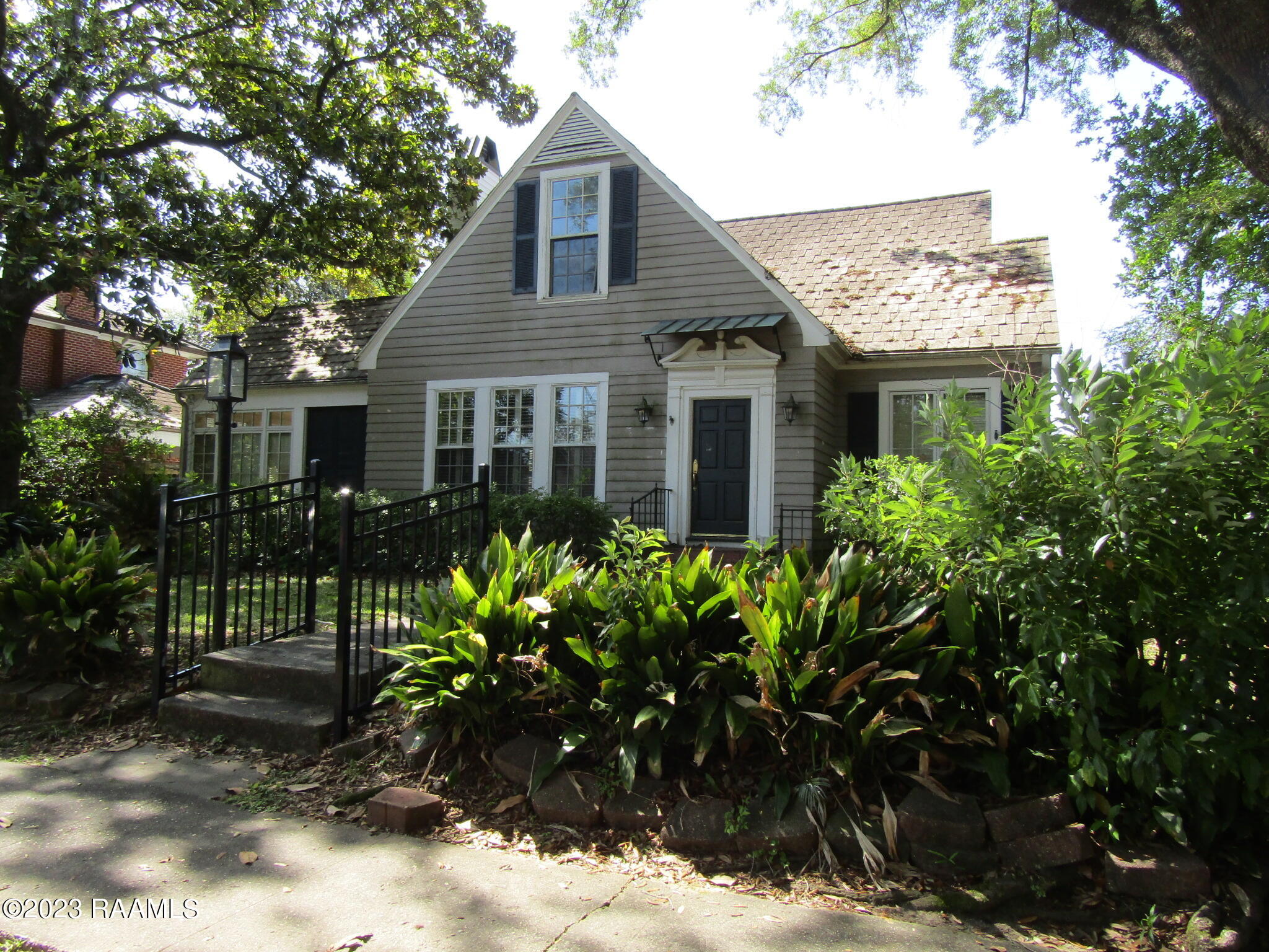 2436 Terrace Baton Rouge La Baton Rouge, LA 70806 - Photo 2 of 15 IMG_0291