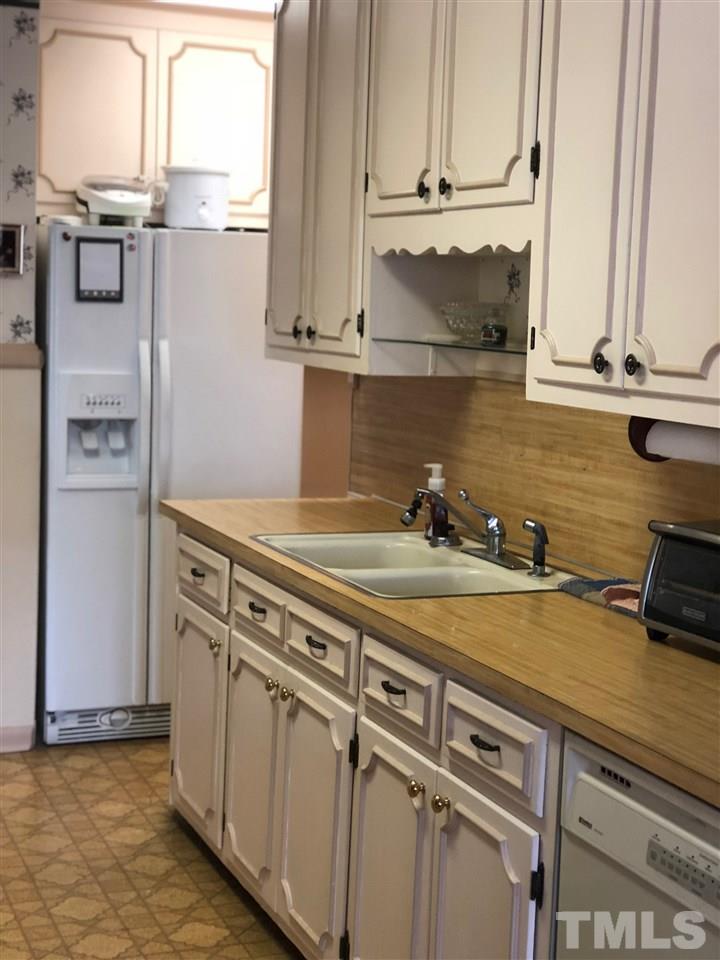 2505 Ross Road Durham, NC 27703 - Photo 6 of 22