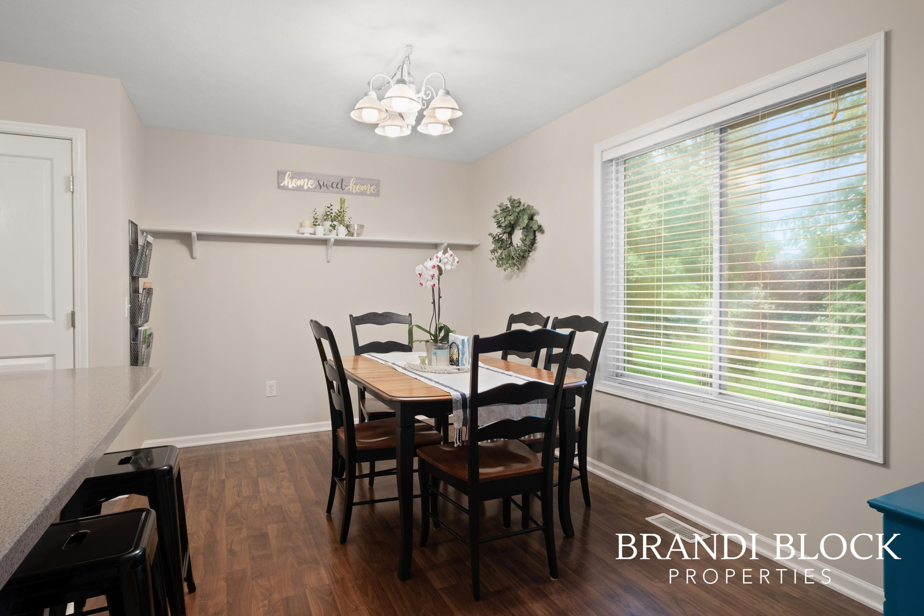 11256 Barnsely Road Southeast Lowell, MI 49331 - Photo 5 of 25 Photo-15