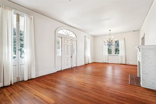 $3,950 | 128 West 22nd Avenue, Covington, LA 70433