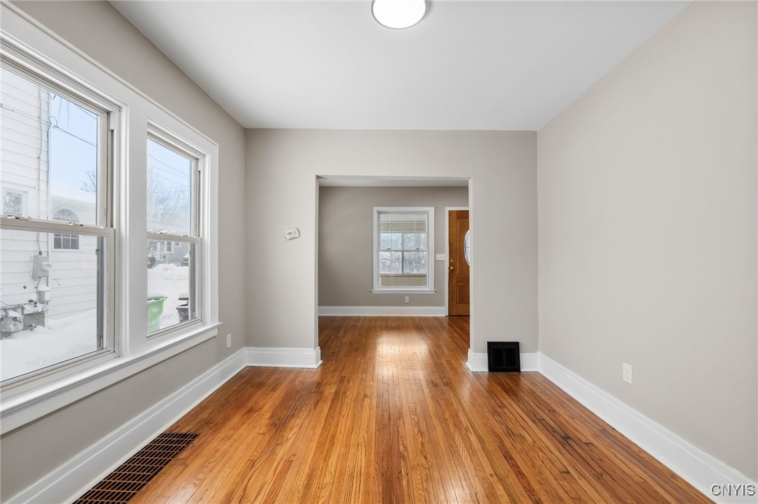 244 Medford Road Salina, NY 13208 - Photo 9 of 28