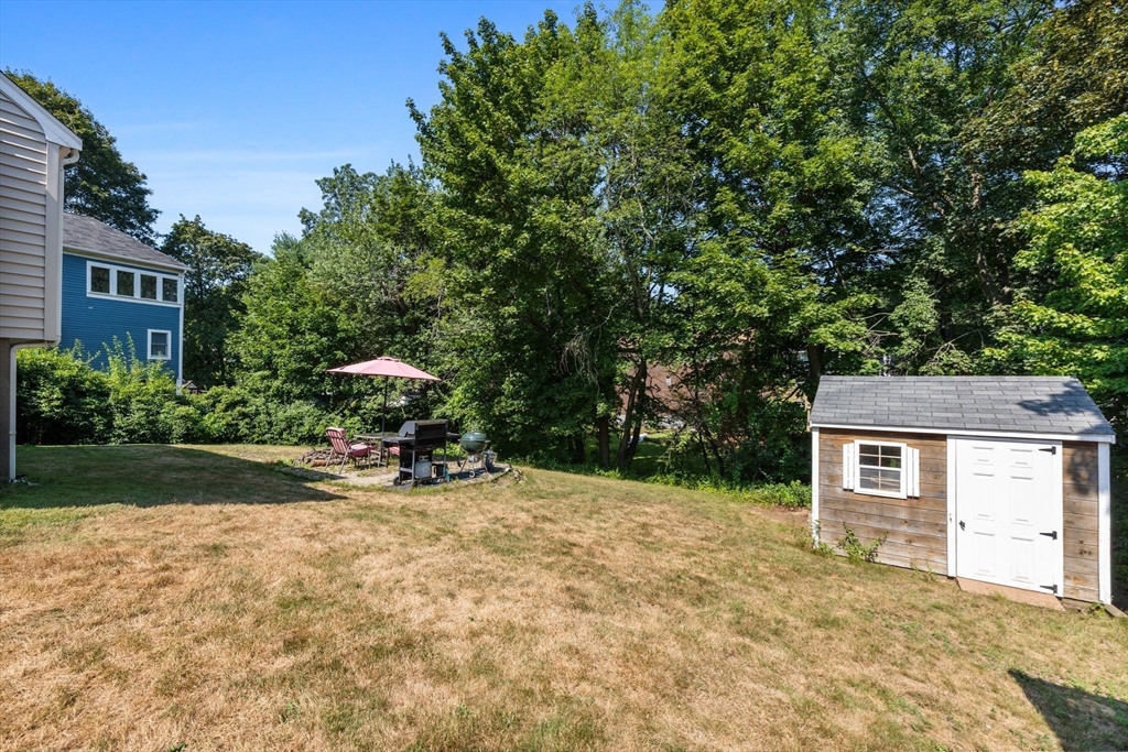 52 Friend Street Beverly, MA 01915 - Photo 22 of 25