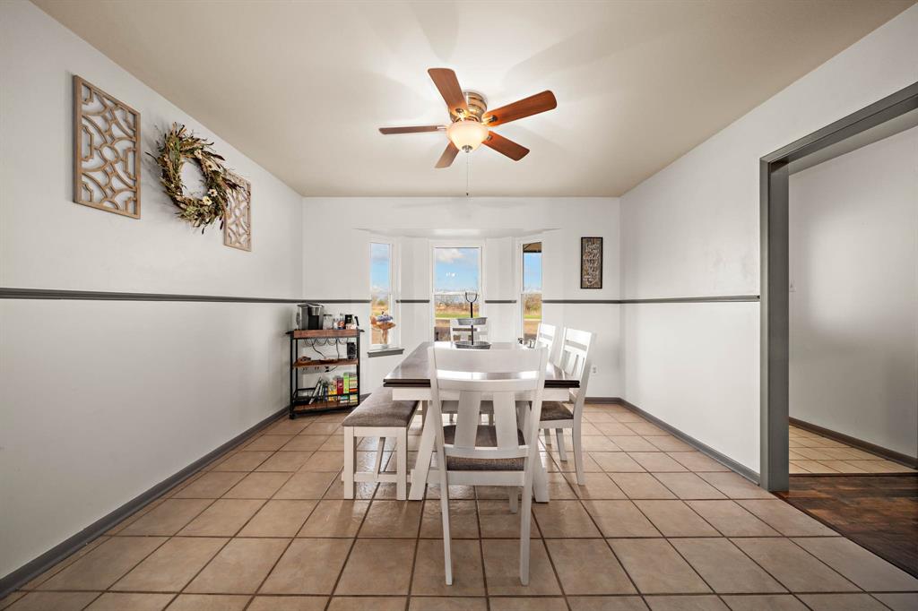 411 Willie Nelson Road Abbott, TX 76621 - Photo 6 of 37