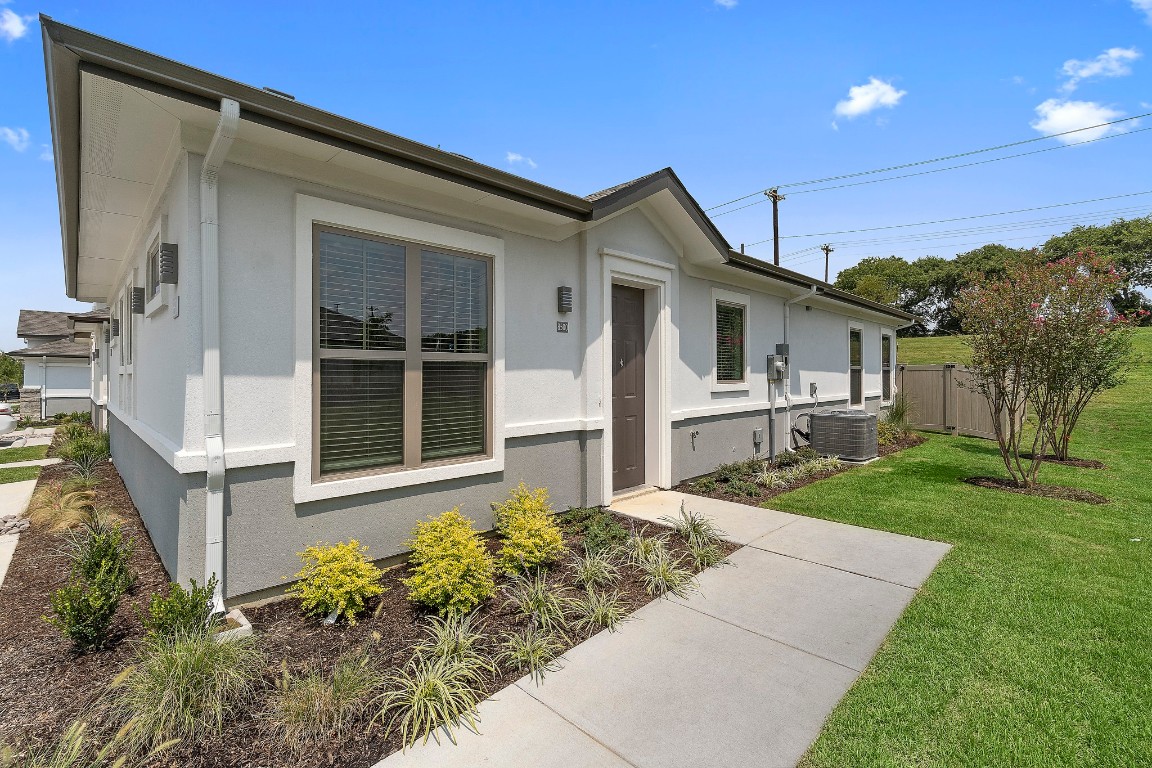 476 Suffield Drive, Unit 411 Buda, TX 78610 - Photo 15 of 17