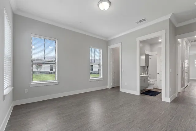 $1,549 | 476 Suffield Drive, Unit 411, Buda, TX 78610