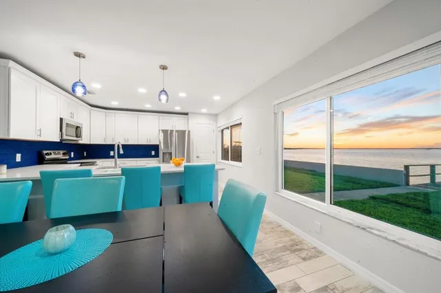 $1,549,000 | 2234 Harbor View Drive, Dunedin, FL 34698