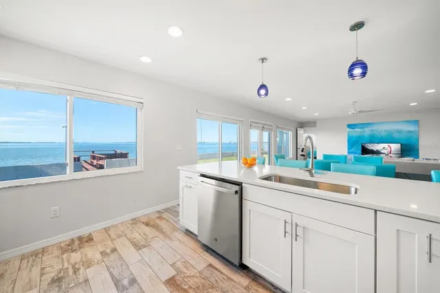 $1,549,000 | 2234 Harbor View Drive, Dunedin, FL 34698