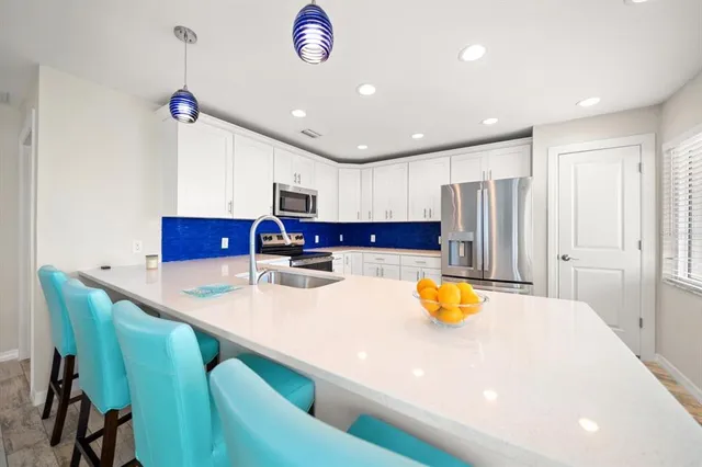 $1,549,000 | 2234 Harbor View Drive, Dunedin, FL 34698