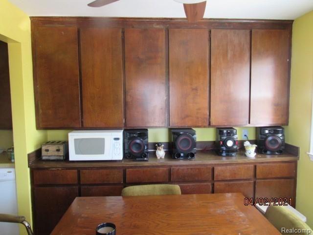 12308 Lansdowne Street Detroit, MI 48224 - Photo 14 of 29