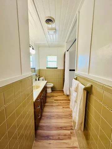 $2,000 | 1040 Hwy 80 E Nixon Tx 78140 East, Nixon, TX 78140