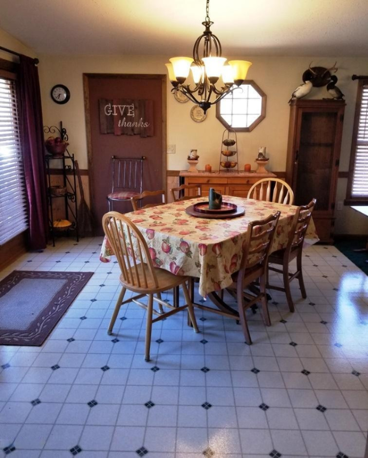 8027 East 8th Street Reed City, MI 49677 - Photo 6 of 19 Dining Room