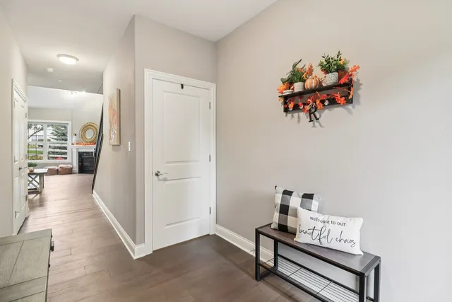 $444,900 | 11138 Alpine Lane, Orland Park, IL 60467