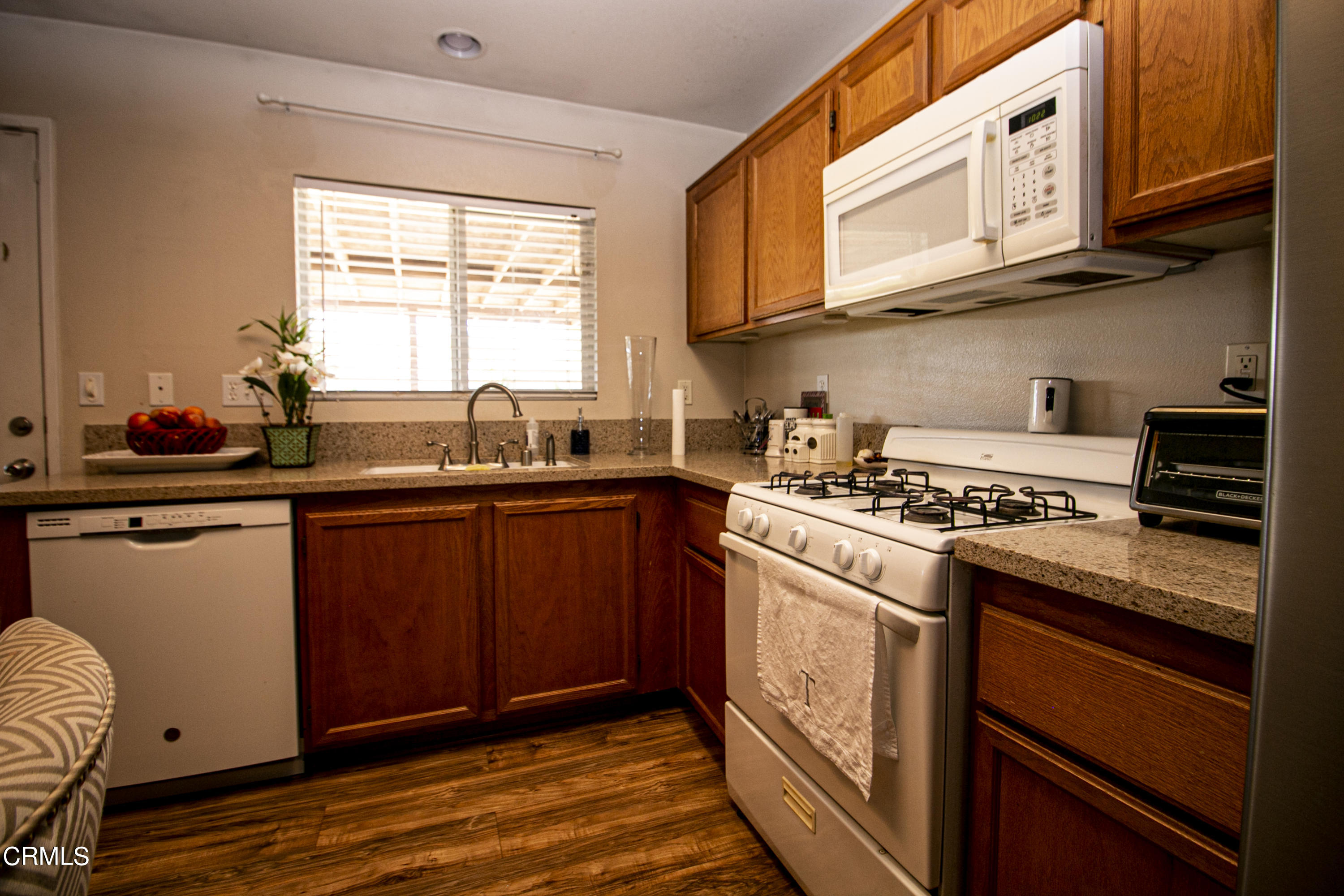 11959 Poppy Road Adelanto, CA 92301 - Photo 6 of 15 16