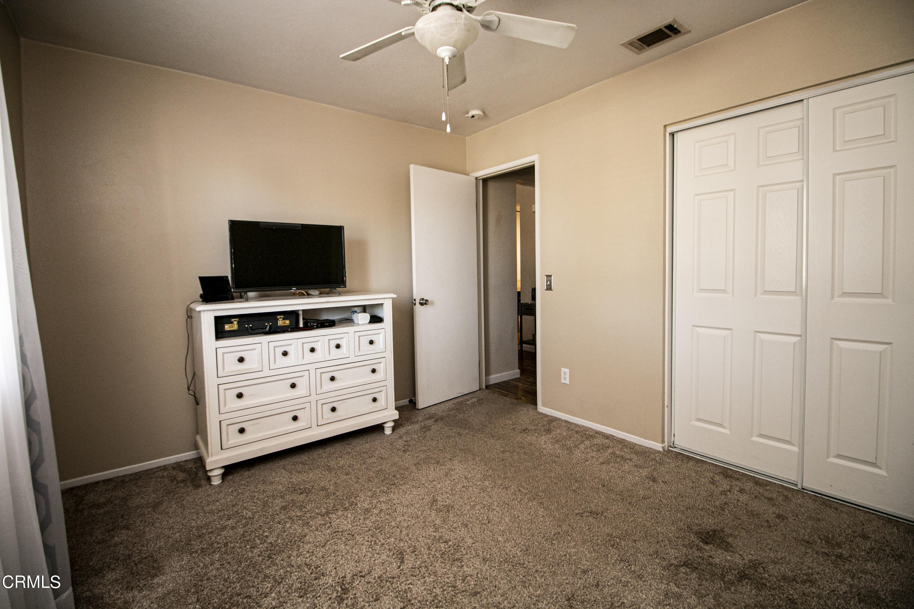 11959 Poppy Road Adelanto, CA 92301 - Photo 9 of 15 19