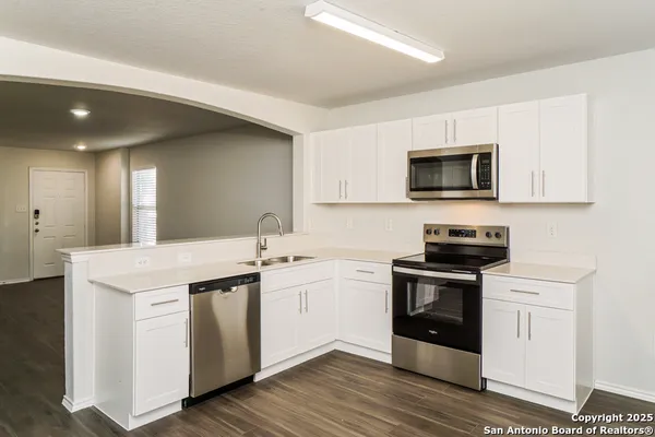 $1,645 | 8914 Gerald Ohara, San Antonio, TX 78221