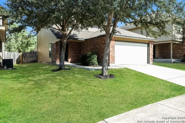 $1,645 | 8914 Gerald Ohara, San Antonio, TX 78221