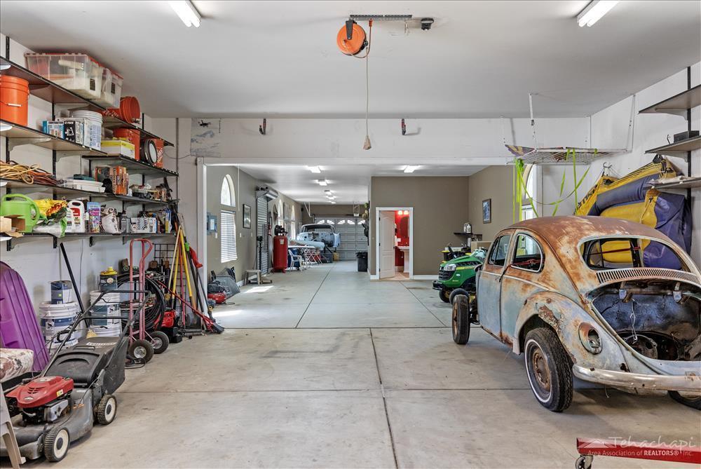 26050 Cumberland Road Tehachapi, CA 93561 - Photo 41 of 68 Gallery Image 41